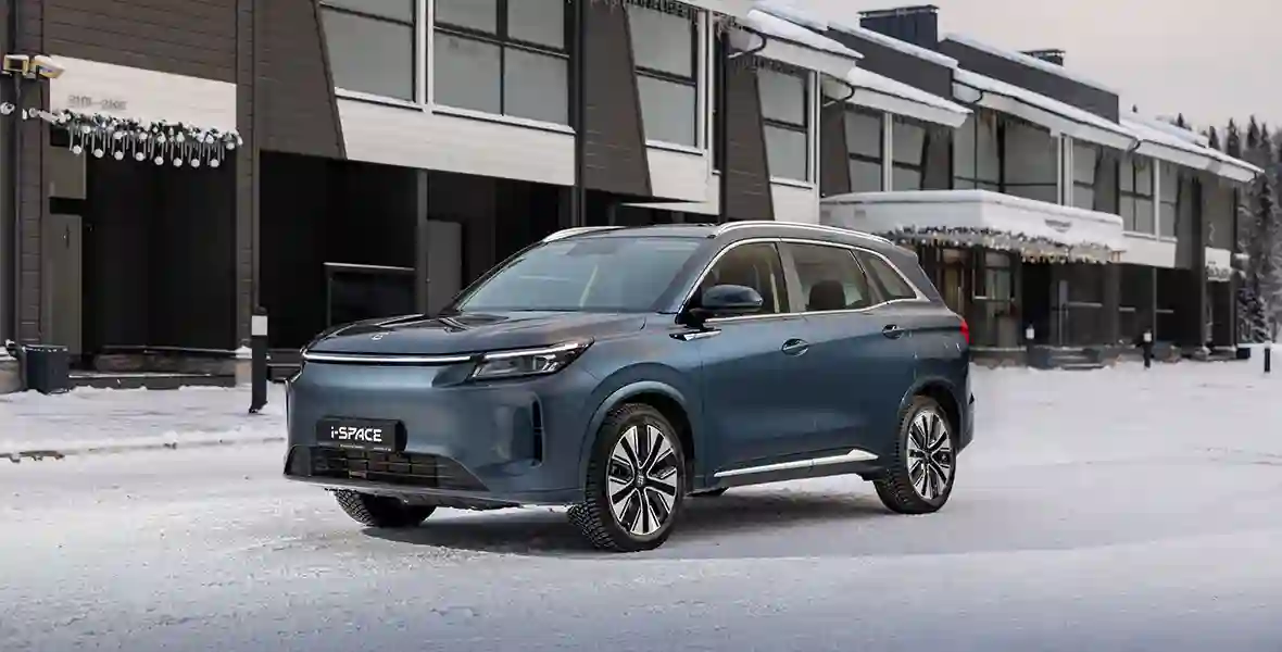 Новость EVOLUTE (EVOLUTE подтверждает лидерство четвертый год подряд: бренд №1 в России по итогам 2025 года, а новая модель i‑JOY стала бестселлером с первых дней продаж)